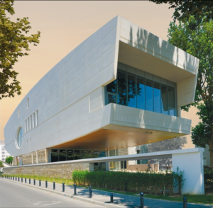 Espace Aimé Césaire – extérieurs. © Agence Lelli ArchitecteS