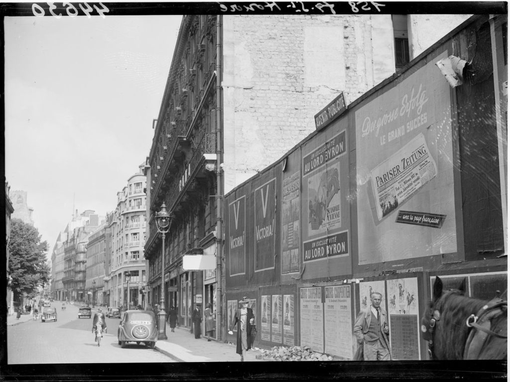 Paris, juillet 1941. Le Matin. Coll. MRN